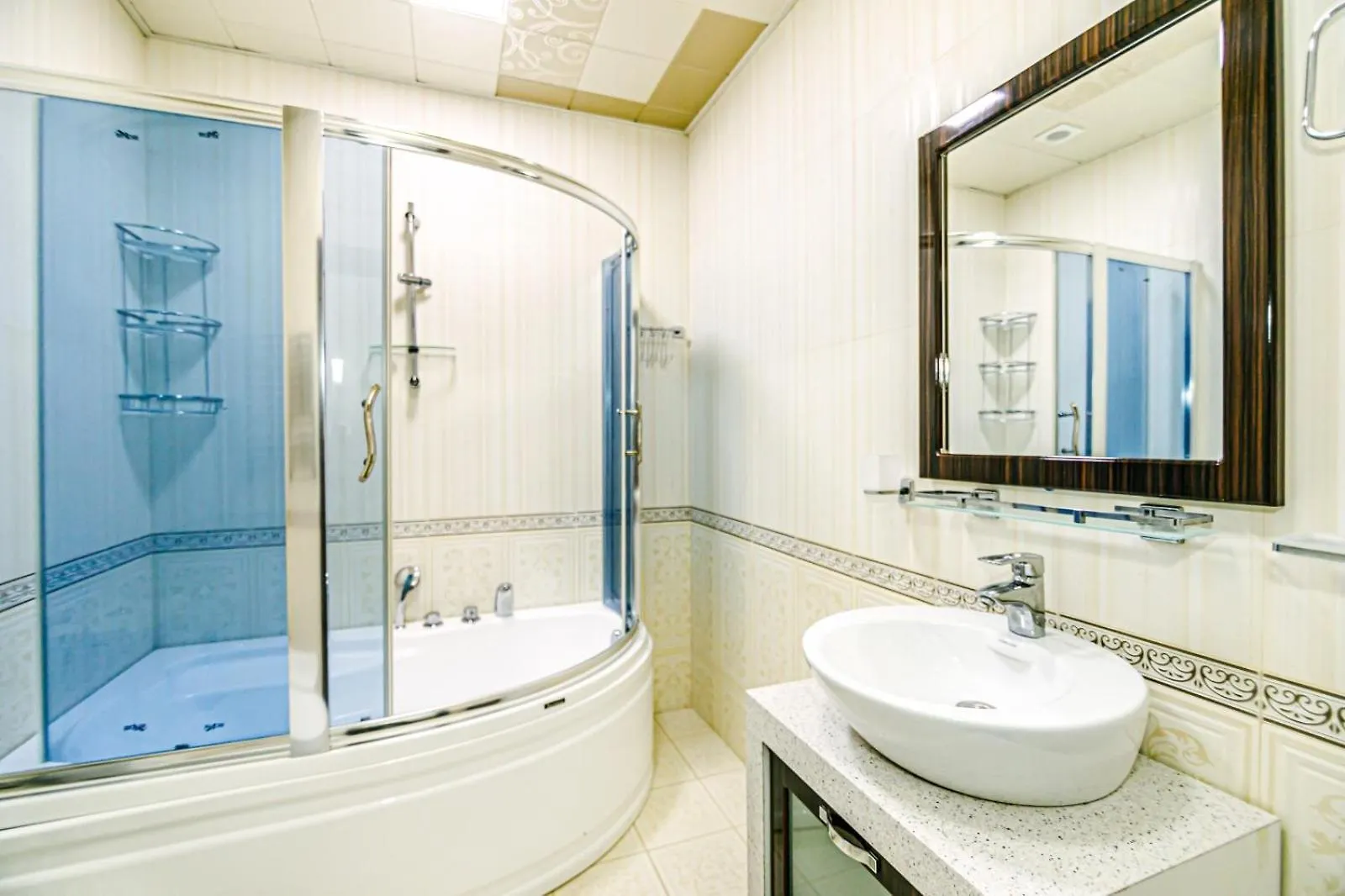City Centre Deluxe Apartment Baku