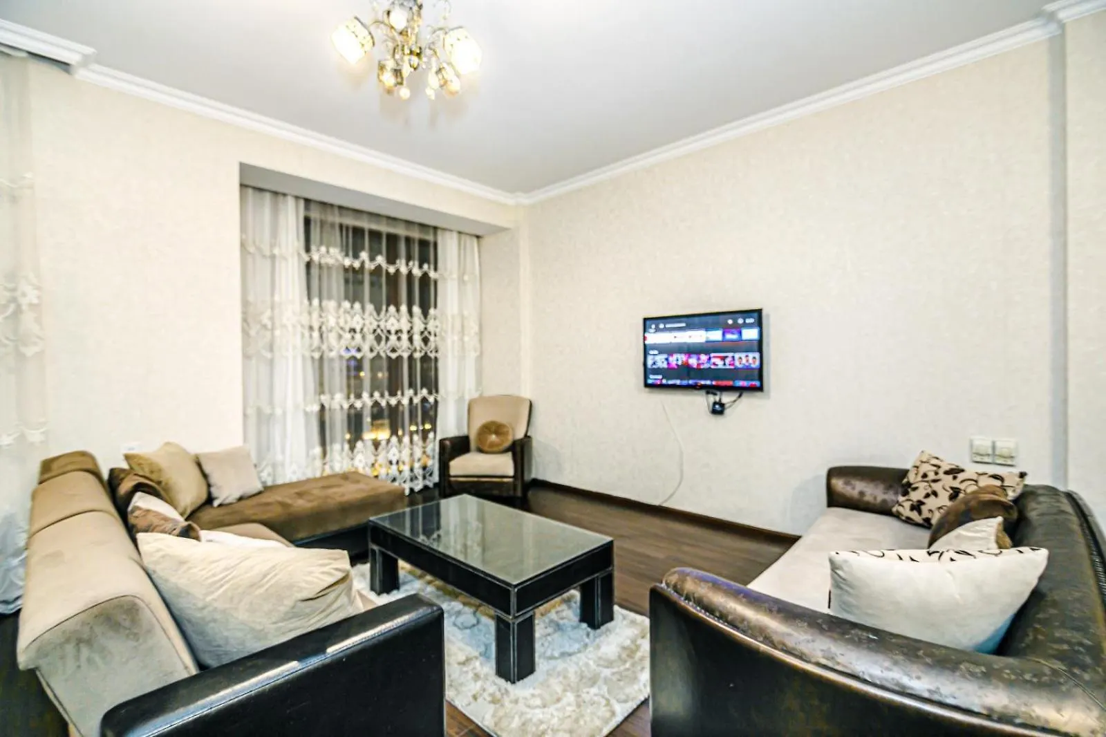 City Centre Deluxe Apartment Baku
