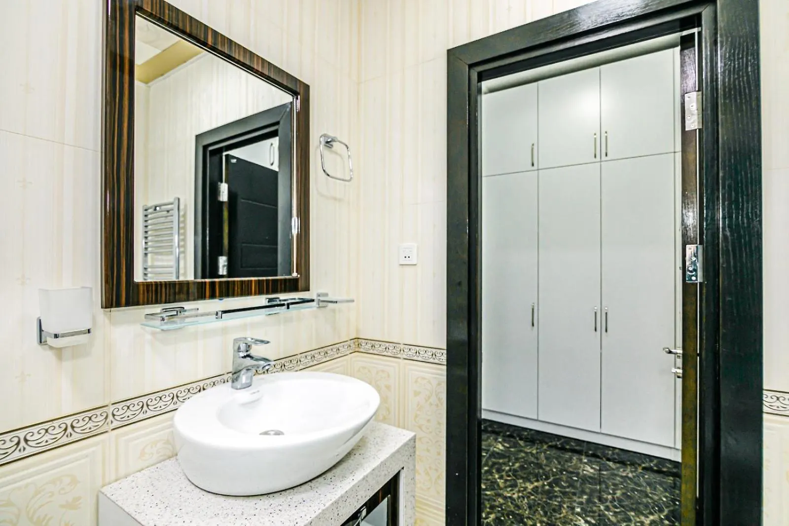 City Centre Deluxe Apartment Baku