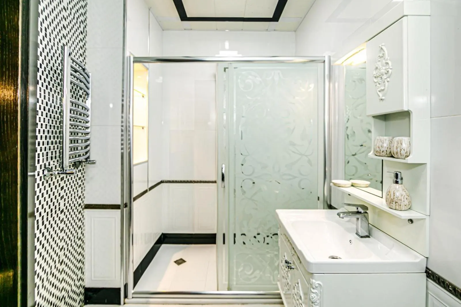 City Centre Deluxe Apartment Baku
